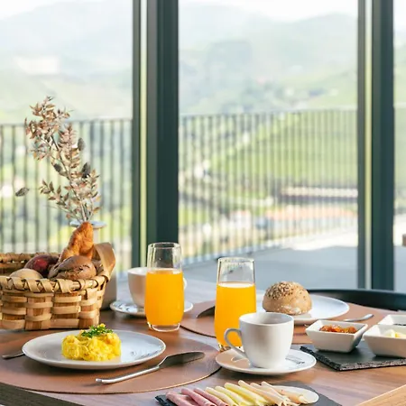 Quinta Do Roso - Douro Wine Estate - By Fero * 라메구